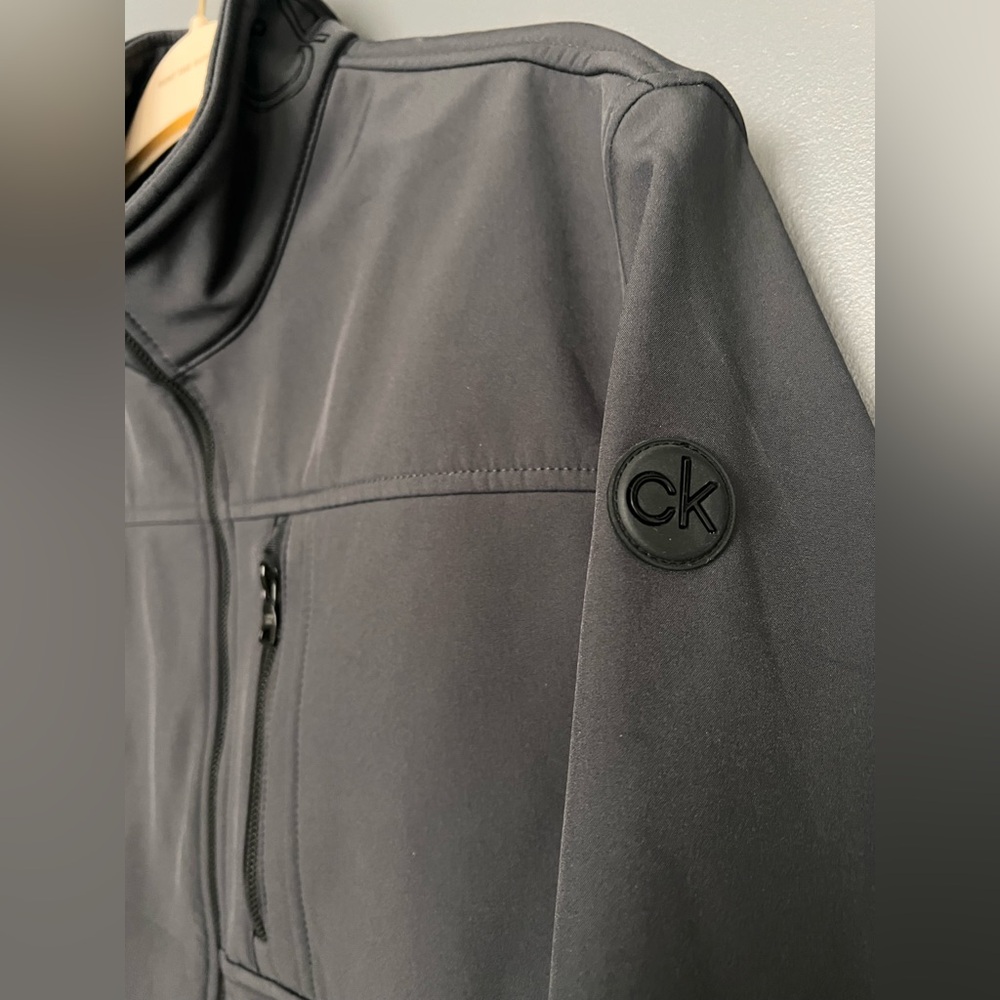 Calvin Klein Men's Gray / Black Softshell Jacket Coat - Picture 9 of 15